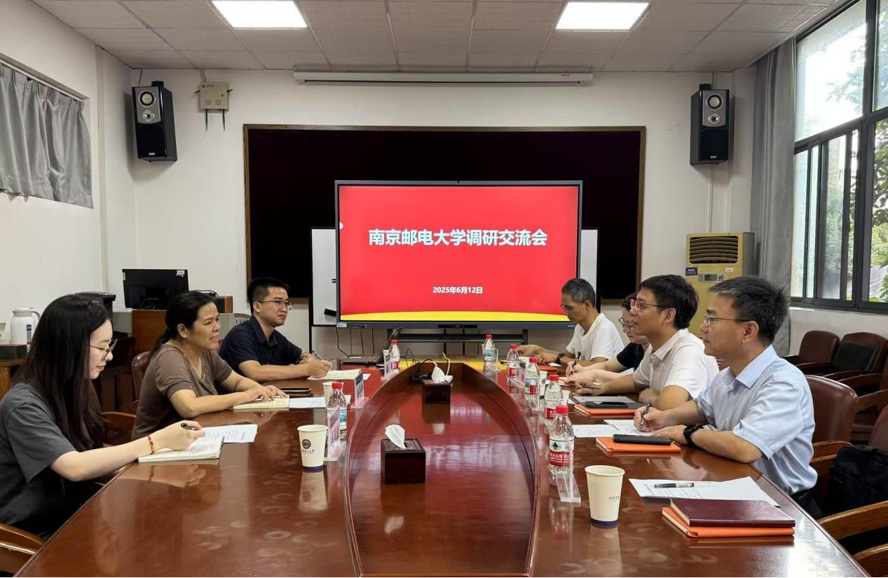 yl6809永利集团赴武汉理工大学和华中师...
